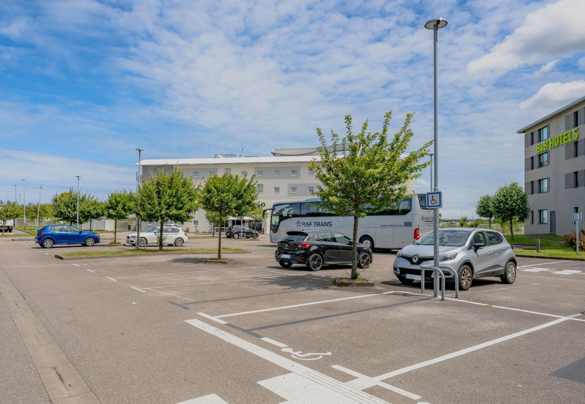 B&B Hôtel Calais Terminal Cité Europe 4 étoiles Coquelles Exterior foto