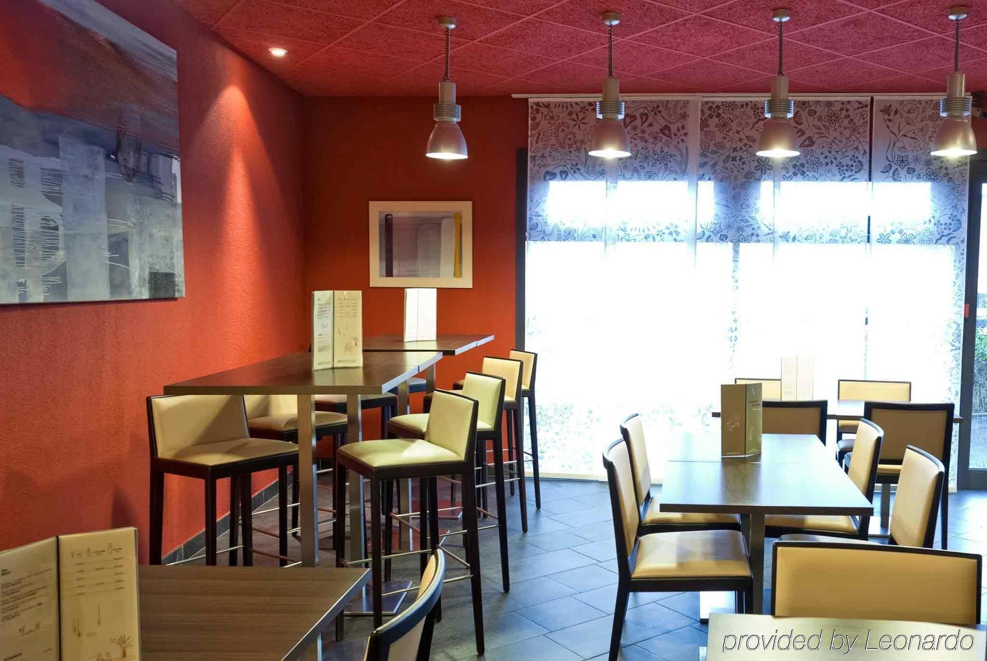 B&B Hôtel Calais Terminal Cité Europe 4 étoiles Coquelles Restaurante foto