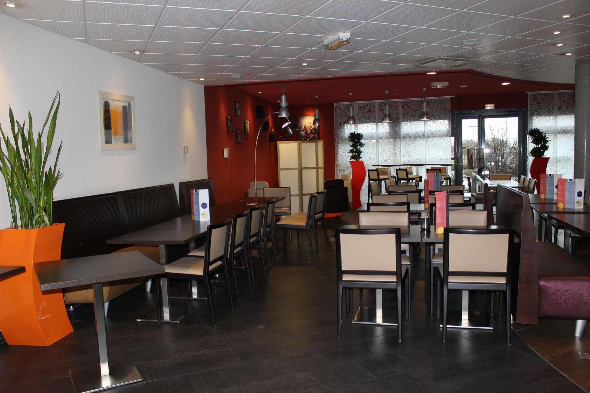 B&B Hôtel Calais Terminal Cité Europe 4 étoiles Coquelles Exterior foto
